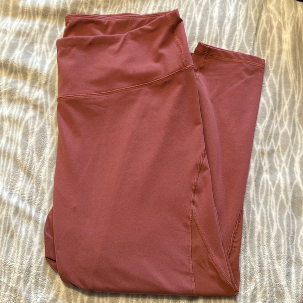 Old Navy Elevate Legging